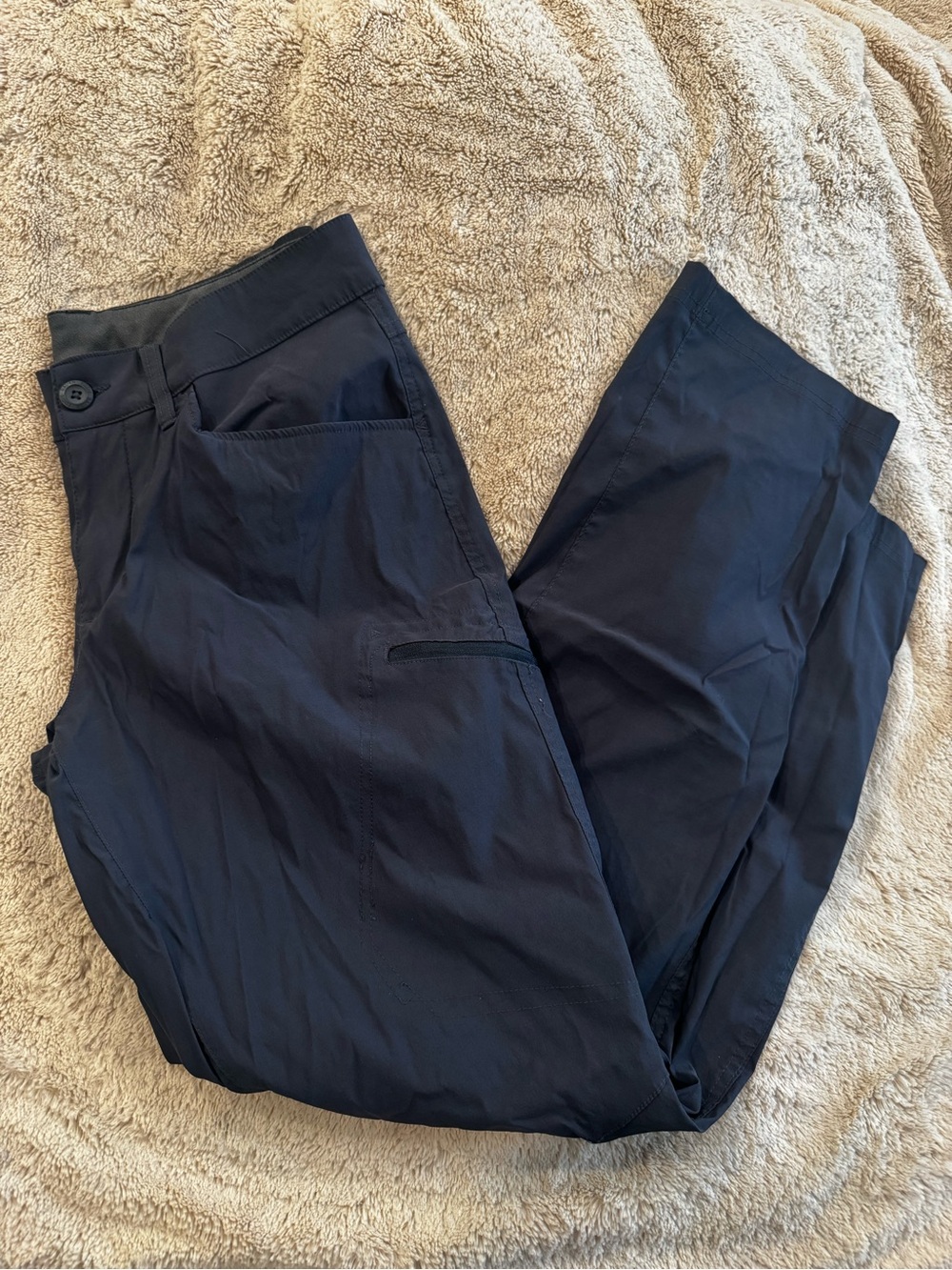 Eddie Bauer Men’s Navy Pants